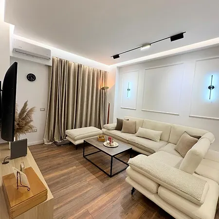 Alajs Vlorë