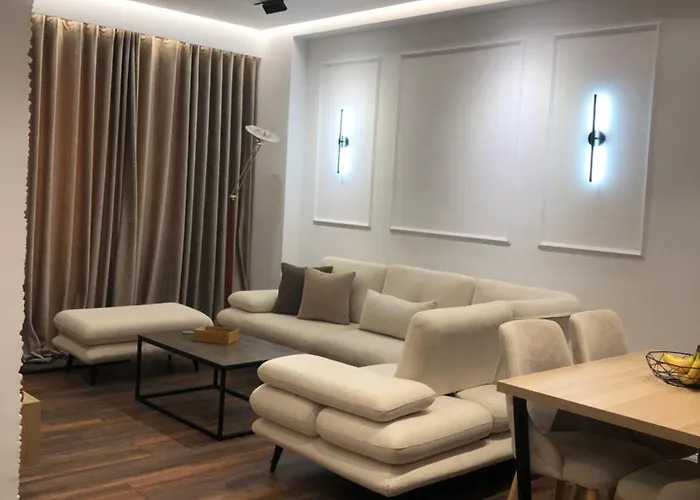 Alajs Apartment